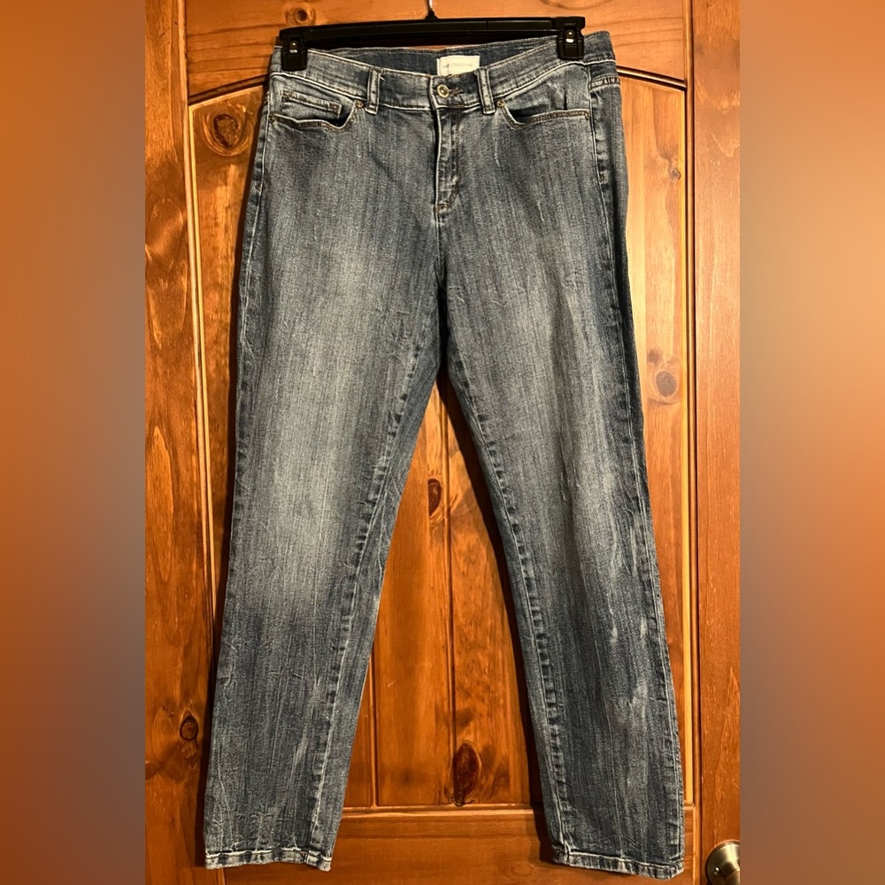 Liz Claiborne size 8 jeans